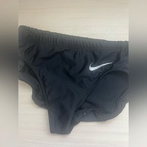 Nike team issued racing buns